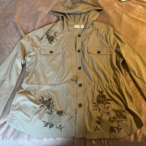 Chicos Zenergy Windbreaker jacket